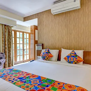 https://maurya-residency.mysorehotels.org